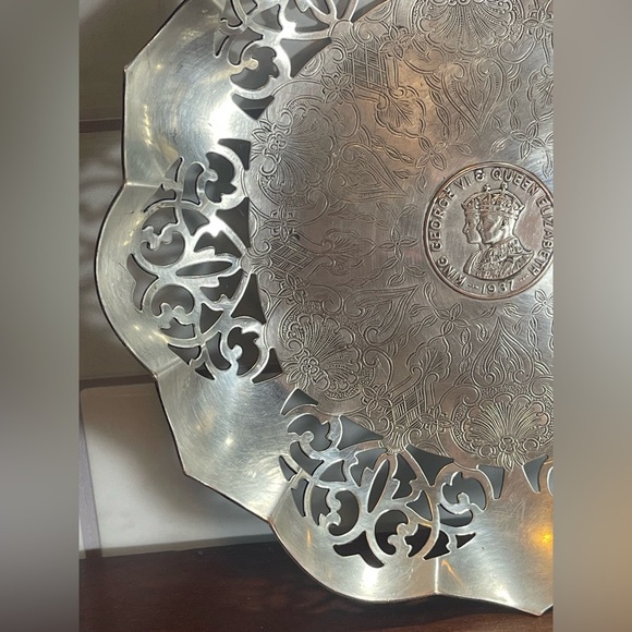 EP Copper Silver Plate Dish 1937 Coronation of King George VI & Queen Elizabeth - Picture 5 of 9